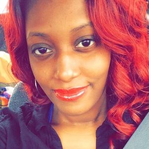 Meet your Posher, Latavia