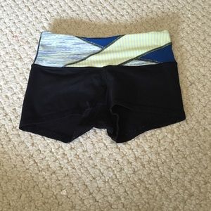 Lululemon reversible shorts
