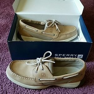 Sperry Top Sider size 9