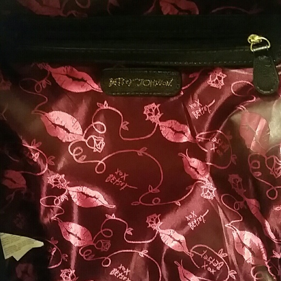 Backpack - Picture 3 of 4