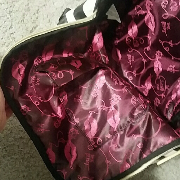 Backpack - Picture 4 of 4