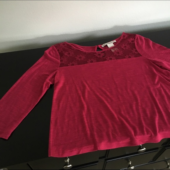 American Rag Cropped Blouse - Picture 4 of 4