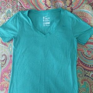 Nike | Dri-Fit Aqua Tee XS