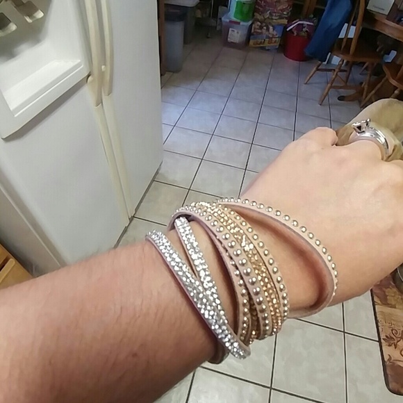 Premier Designs wrap bracelet
