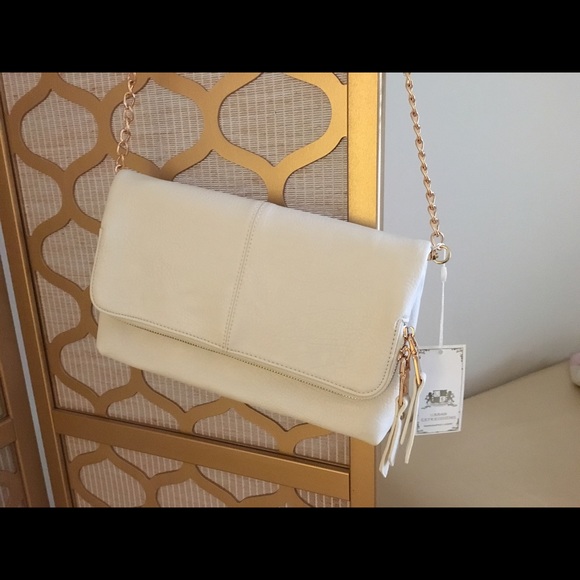 White Urban Expressions Ivy Foldover Crossbody