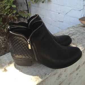 Lucky Brand Boide Bootie EUC