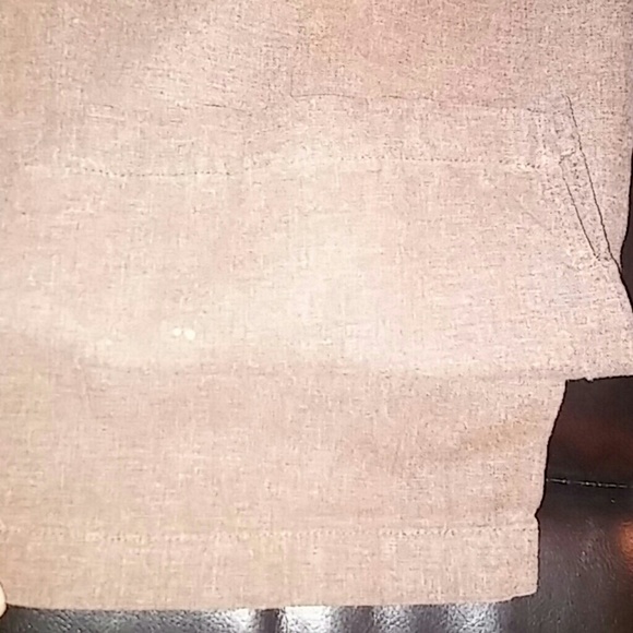 Nice pair of capris - Picture 3 of 4