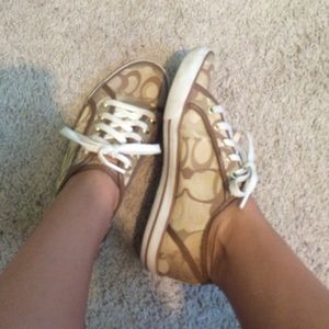 ✨❤️COACH SNEAKERS❤️✨