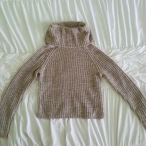 Mossimo turtleneck top