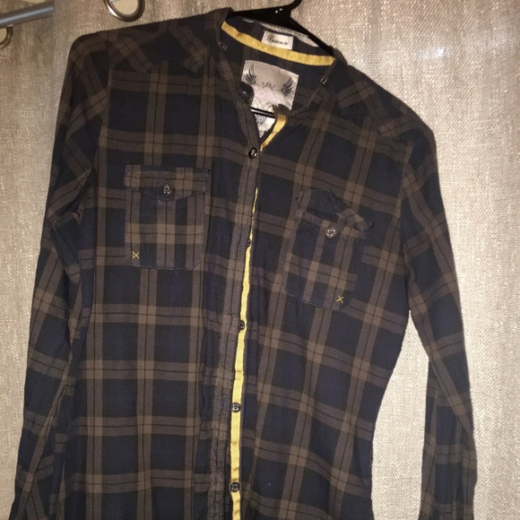Roar Womens size M