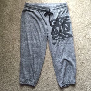 Crop sweat pants