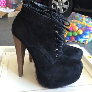 Black suede Aldo booties