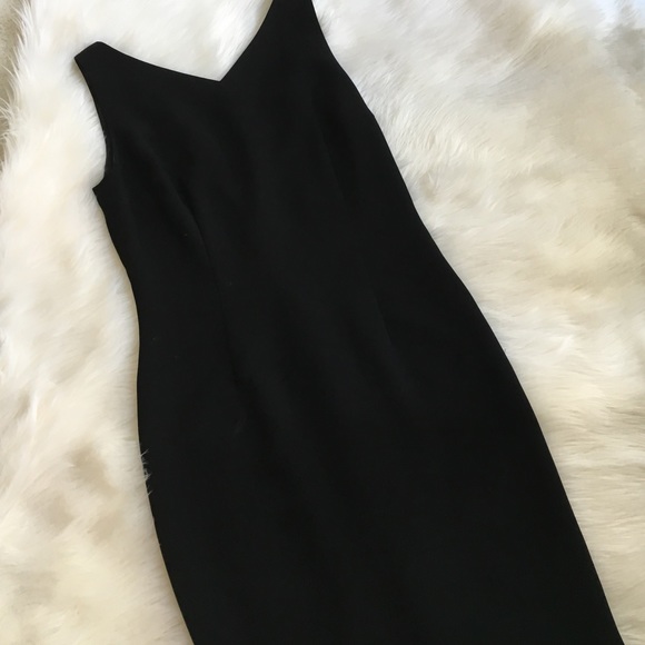 $159 Retail Host Pick🎉Maggie London black cocktail dress - Picture 4 of 7