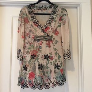 Gorgeous blouse with embroidered details