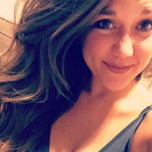 Meet your Posher, Daniellle