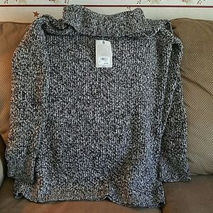 NWT Bass cowl neck sweater