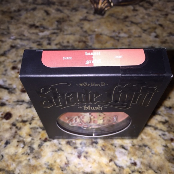 Kat Von D blush Hansel & Gretel Shade & Light new - Picture 3 of 3