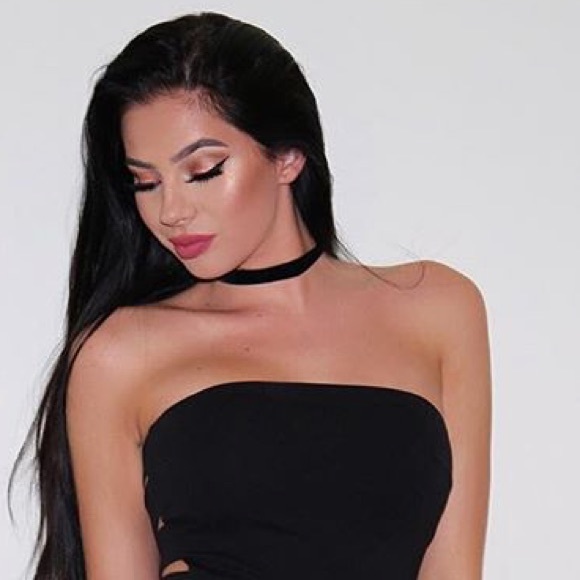 Hailey Choker - Picture 4 of 4