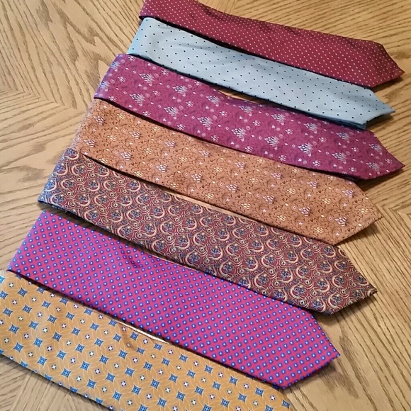 Lot of 7 ties!