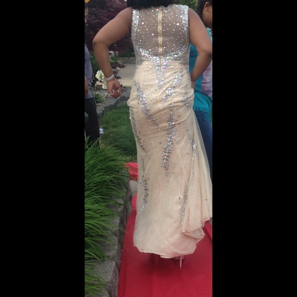 Champaine lace prom dress