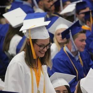 Meet your Posher, Marly