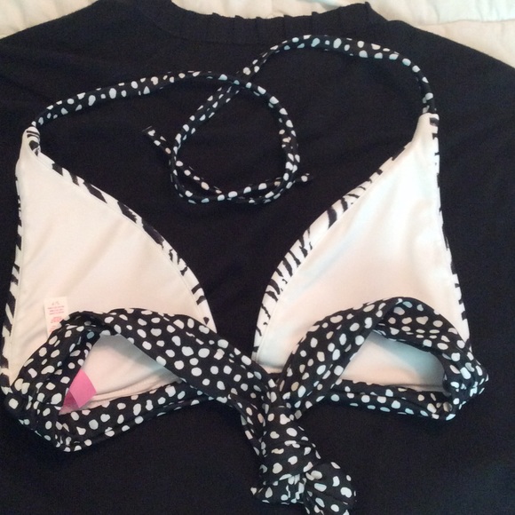 Victoria's Secret Plunge Halter  top - Picture 2 of 4