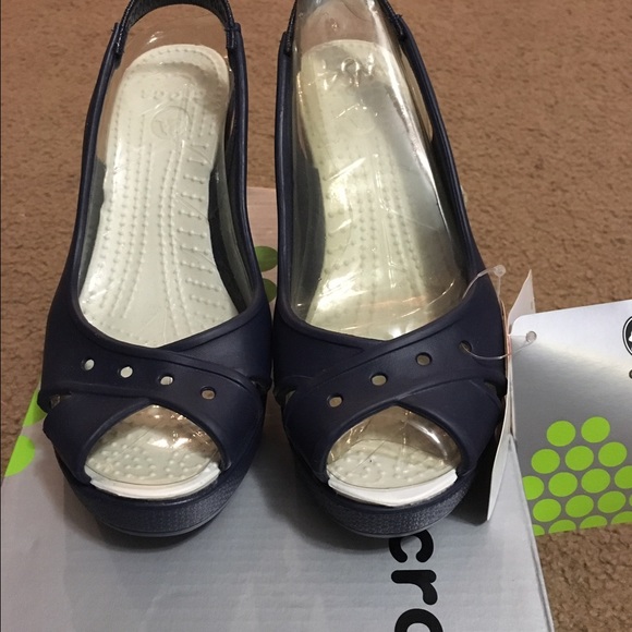Crocs Farrah Wedges