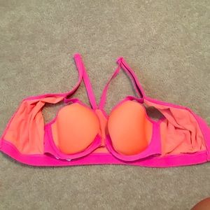 Victoria Secret Sports Bra-32C