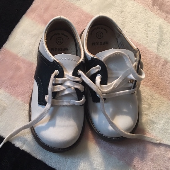 🚫SOLD🚫TODDLER FOOTMATES