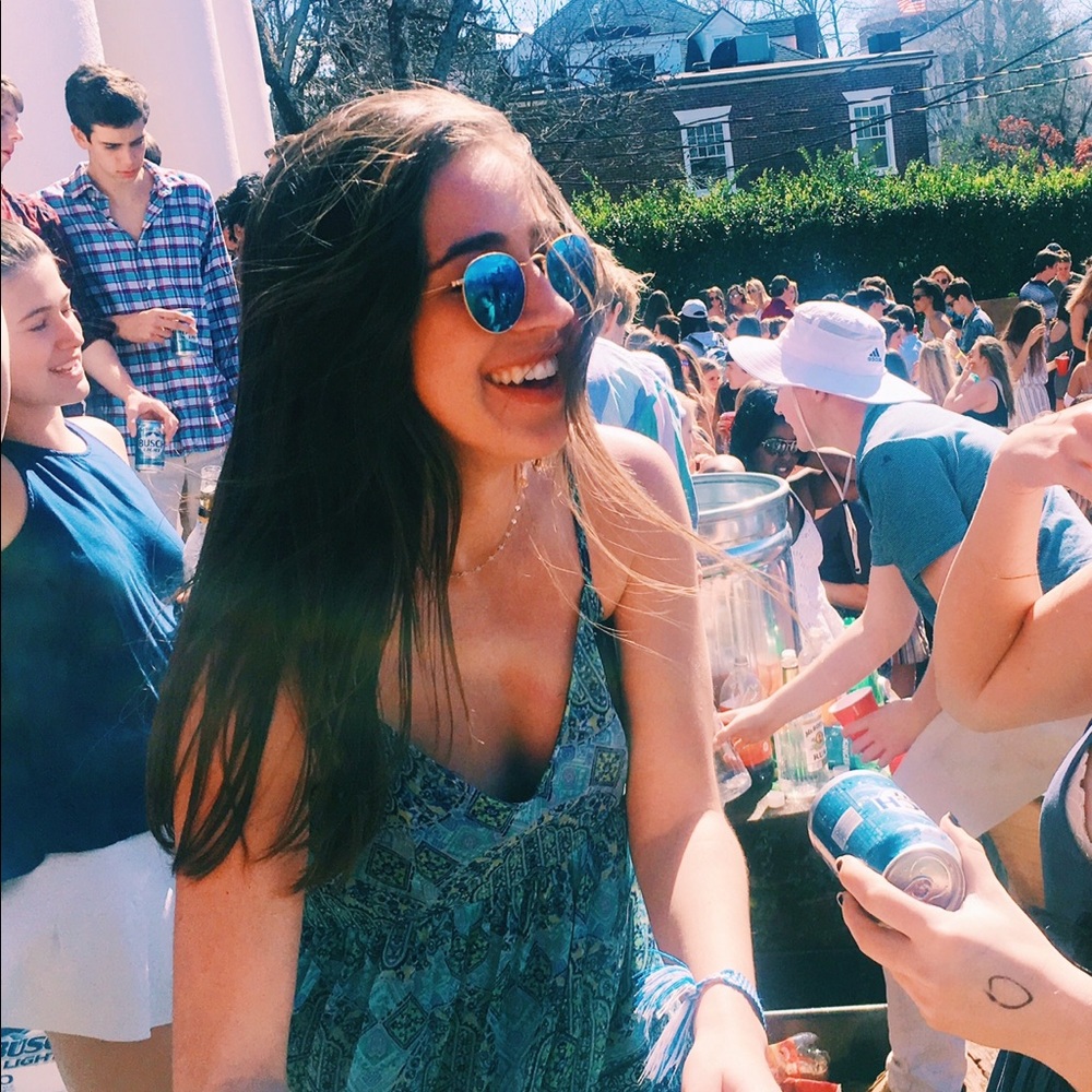 Meet your Posher, Maria