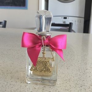 Juicy Couture perfume