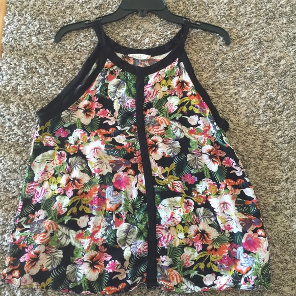Cute floral tank