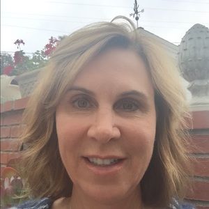 Meet your Posher, Lynda