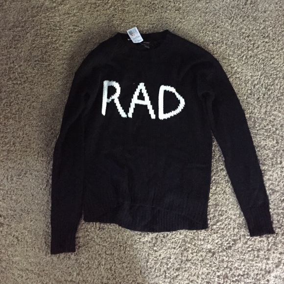 Crewneck Sweater NWT