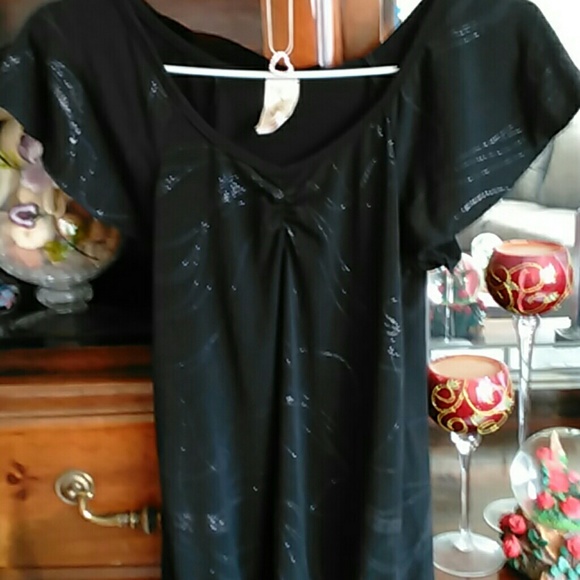 TOPIA SPARKLE TOP SIZE XS, BLACK SHORT SLEEVES - Picture 2 of 4