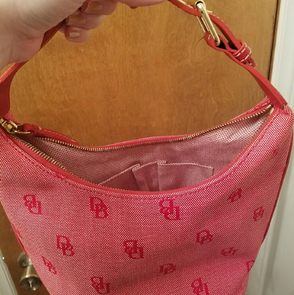 Dooney & Burke mini shoulder purse
