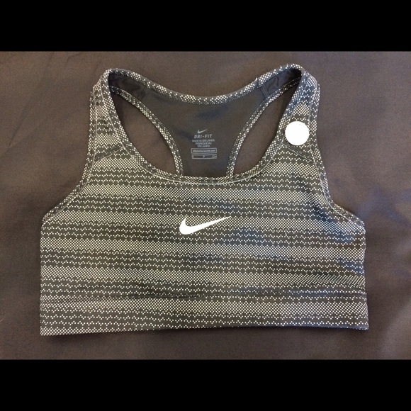 💎NWT💎 Nike Sports Bra Size Small - Picture 2 of 3