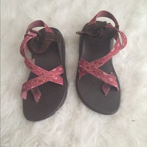 Pink chacos