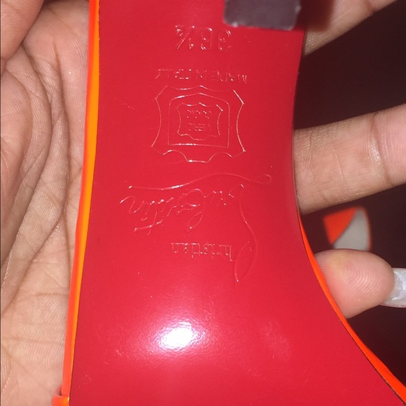 Christian Louboutin Tangerine Peep-toe heels - Picture 3 of 4