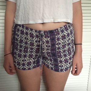brandy Melville paisley shorts