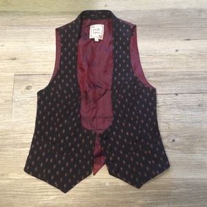 Nanette lepore vest size 0...