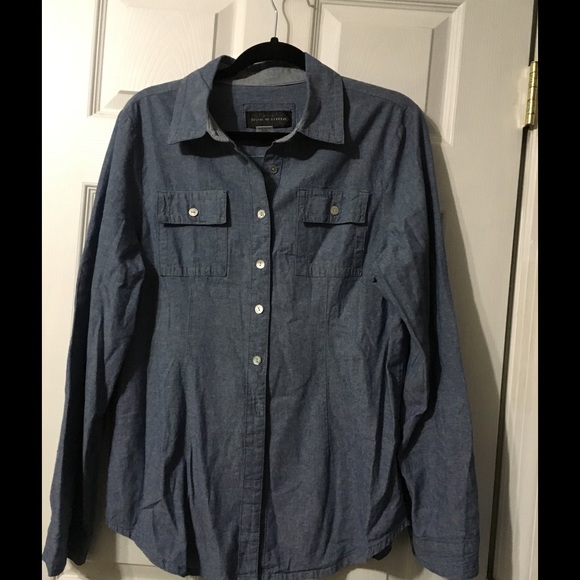 Chambray Shirt NWOT