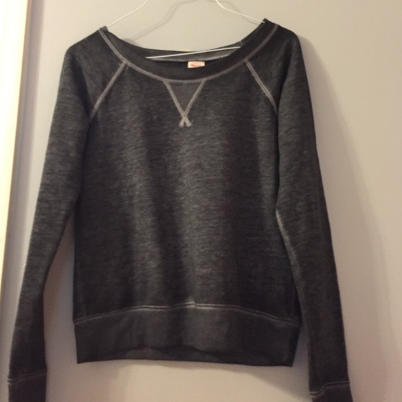 ash grey sweatshirt