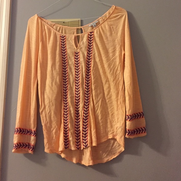American eagle orange pattern tee
