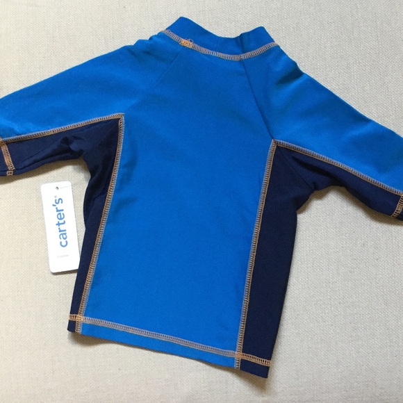 Carter's toddler rash guard.🏊🏄 - Picture 2 of 3