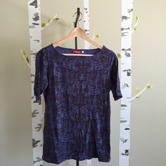 Uniqlo Robot 1/2 Sleeve Ivana Helsinki Shirt