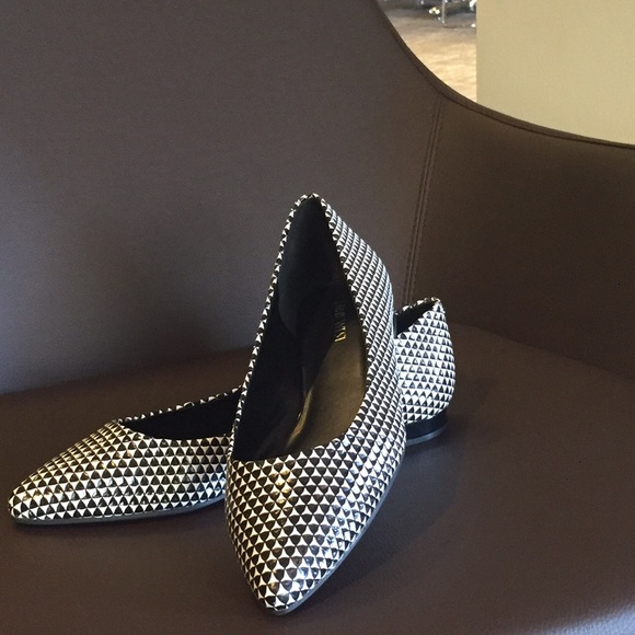 Nine West Flats
