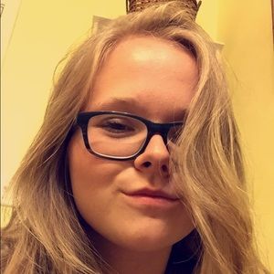 Meet your Posher, Lindsey