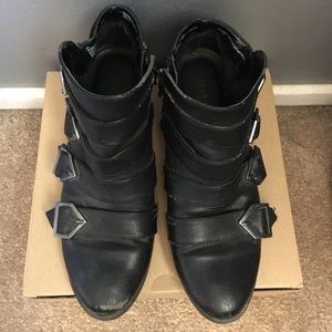 Black ankle boots with buckles