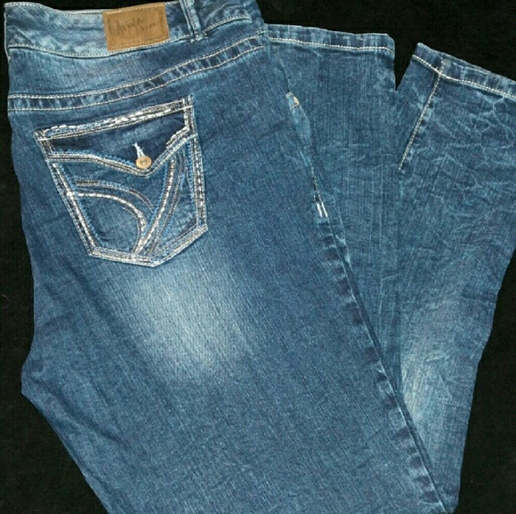 Plus size skinny jeans